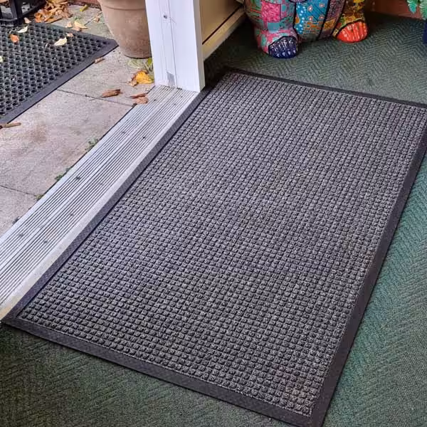 AB-Penns-Primary Aqua Barrier Entrance Mat used in School