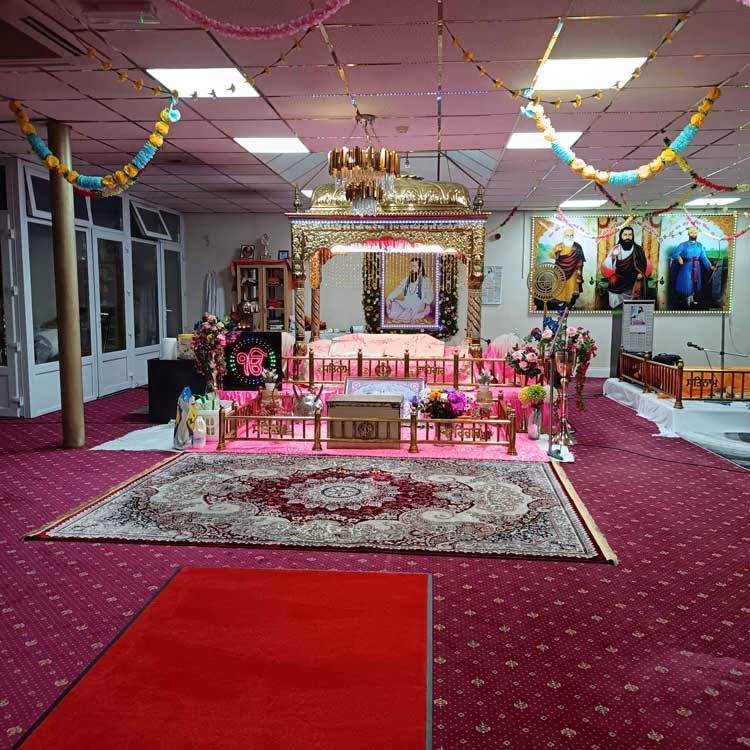Case Study: Transforming the Walkway at Shri Guru Ravidas Gurdwara, Leicester 4 Sikh Temple Leicester VIP Red Runner Manji Sahib Customer Photo
